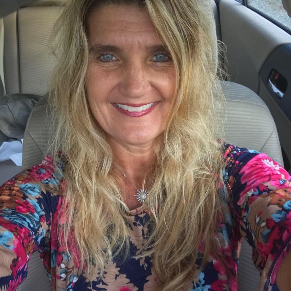 Meet your Posher, Amelia